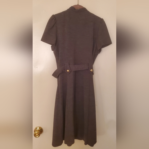 An Original Milly of New York Gray Wool Short Cap Sleeve Gold Button Dress. - Picture 8 of 15